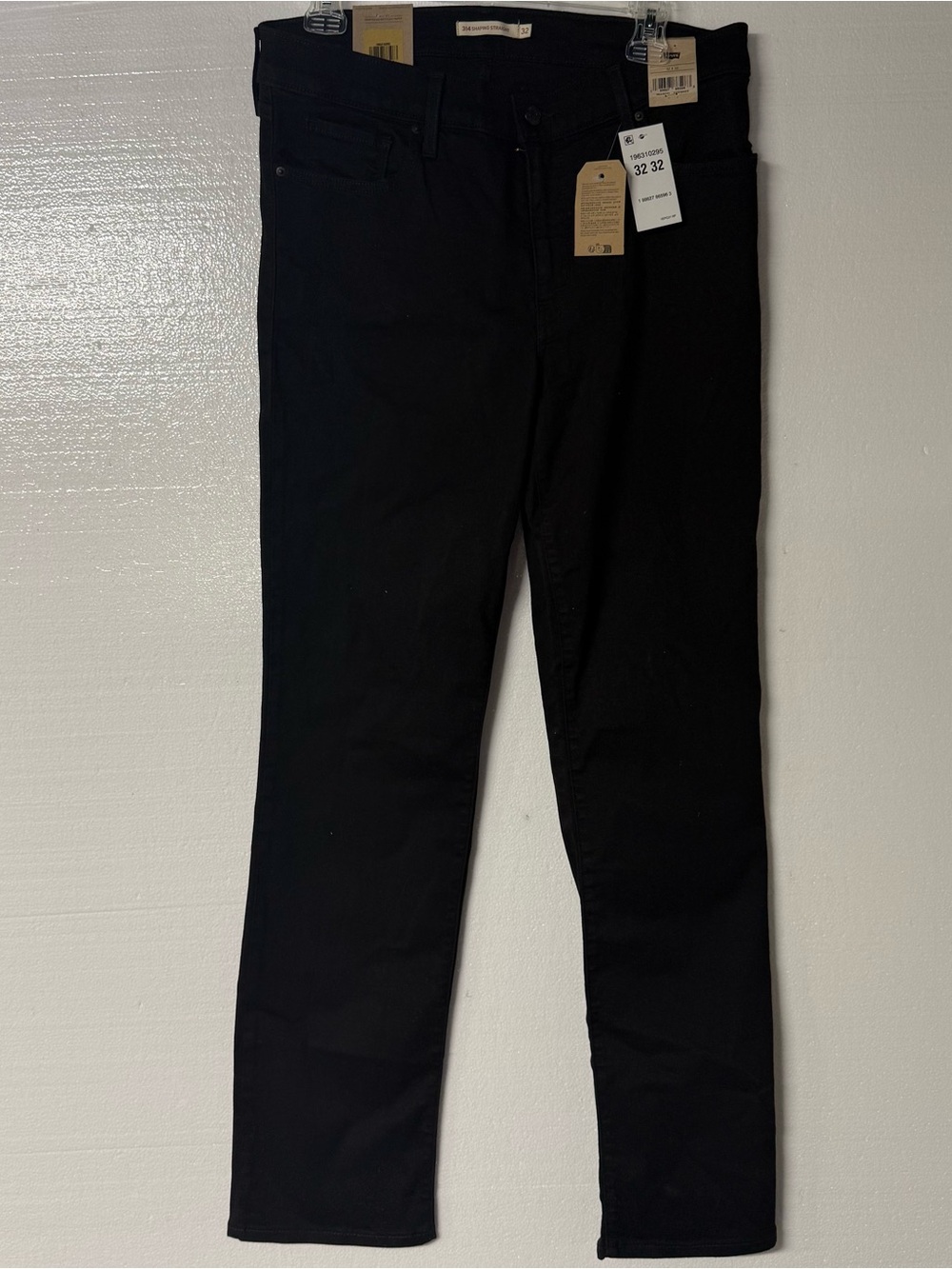 Levi’s Jeans Men 314 Shaping Straight Leg  Black Size 32x32 NWT Stretch Denim